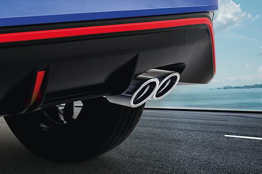 Twin-tip muffler & rear bumper with red inserts