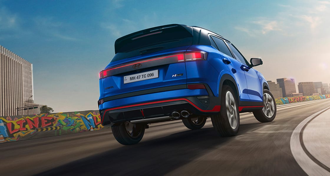 Exterior – dynamic stance