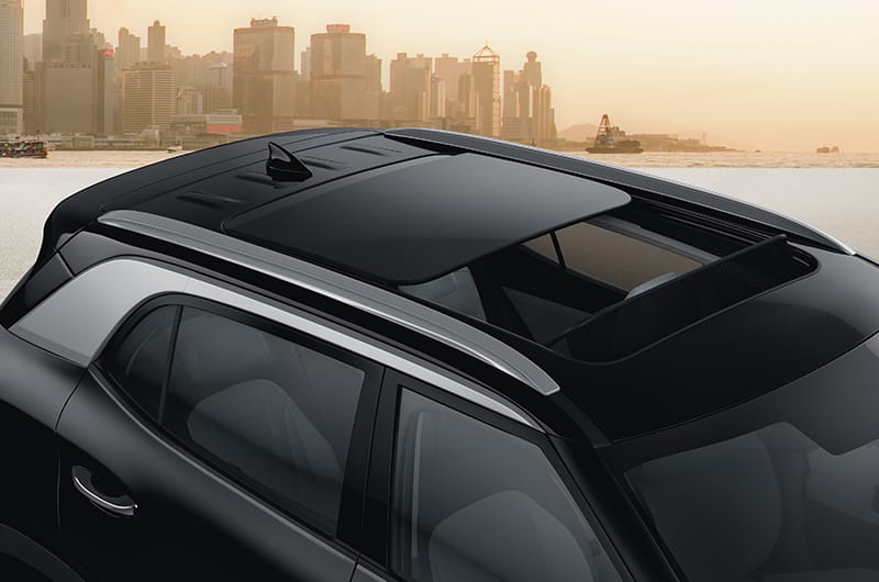 Voice-enabled Smart Panoramic Sunroof